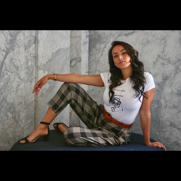 Meet your Posher, Candy - Picture 1 of 1